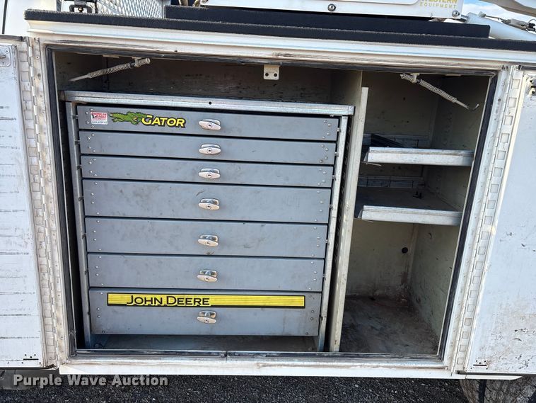 image for item EU4704 2014 Ford F550 Super Duty XL utility / service truck