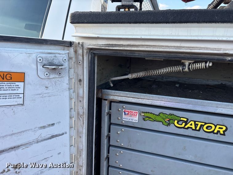 image for item EU4704 2014 Ford F550 Super Duty XL utility / service truck