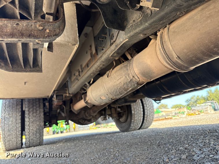 image for item EU4704 2014 Ford F550 Super Duty XL utility / service truck