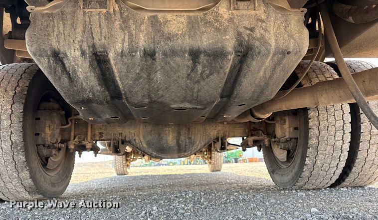 image for item EU4704 2014 Ford F550 Super Duty XL utility / service truck