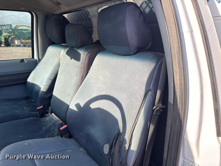 image for item EU4704 2014 Ford F550 Super Duty XL utility / service truck