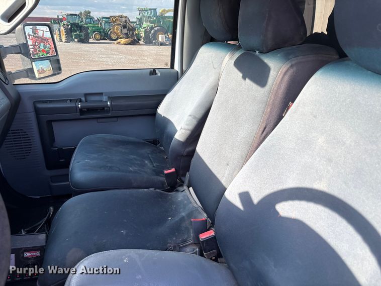 image for item EU4704 2014 Ford F550 Super Duty XL utility / service truck