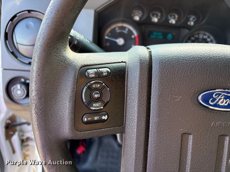 image for item EU4704 2014 Ford F550 Super Duty XL utility / service truck