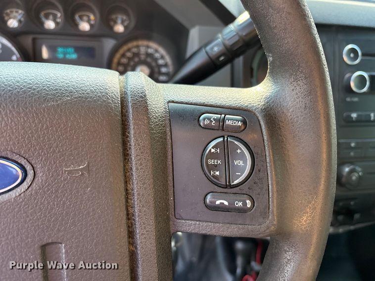 image for item EU4704 2014 Ford F550 Super Duty XL utility / service truck