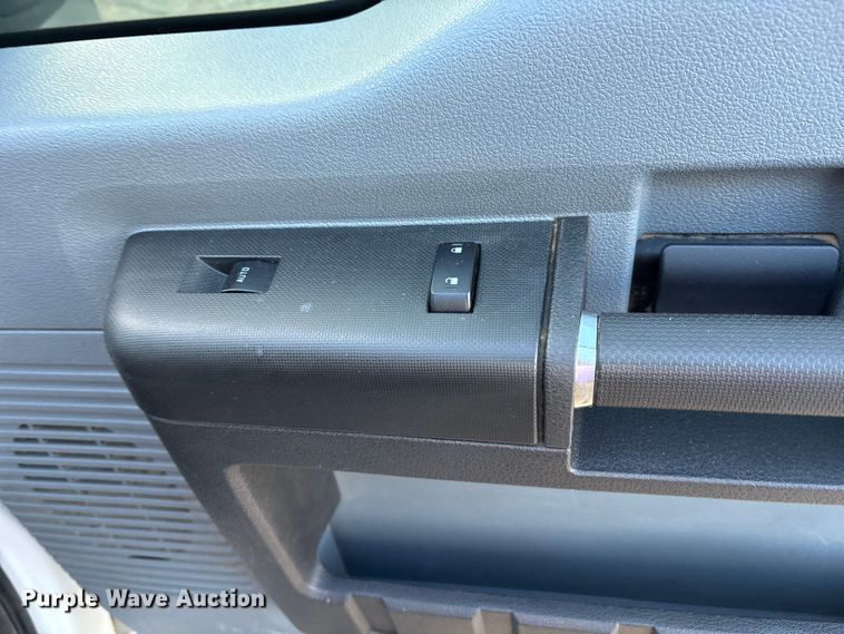 image for item EU4704 2014 Ford F550 Super Duty XL utility / service truck