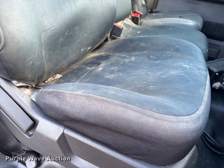 image for item EU4704 2014 Ford F550 Super Duty XL utility / service truck