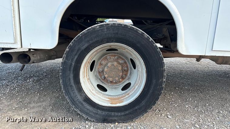 image for item EU4704 2014 Ford F550 Super Duty XL utility / service truck