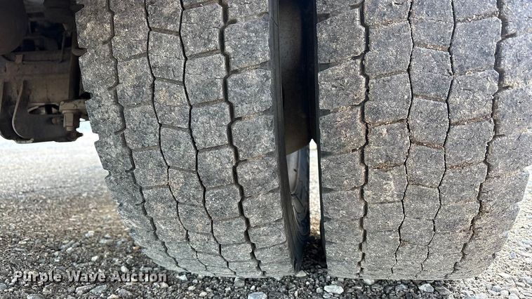 image for item EU4704 2014 Ford F550 Super Duty XL utility / service truck