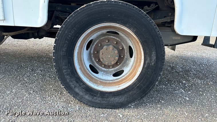 image for item EU4704 2014 Ford F550 Super Duty XL utility / service truck