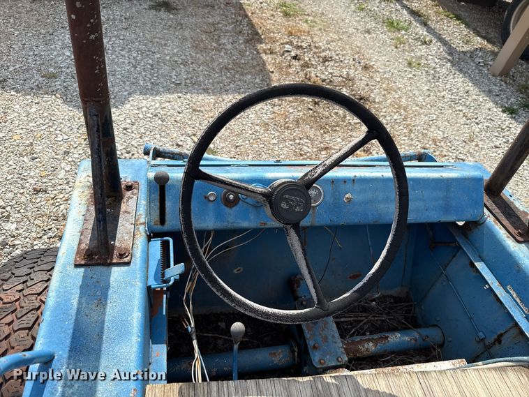 image for item EU5053 (2) Coot amphibious vehicles