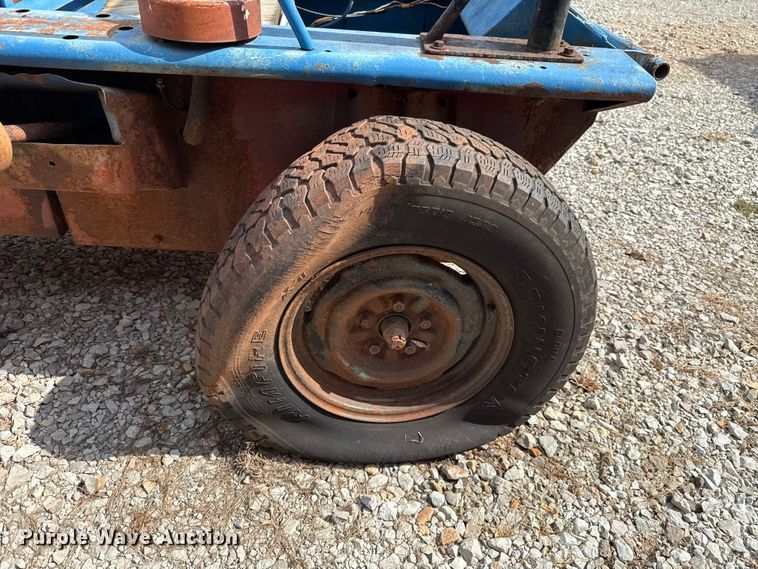 image for item EU5053 (2) Coot amphibious vehicles