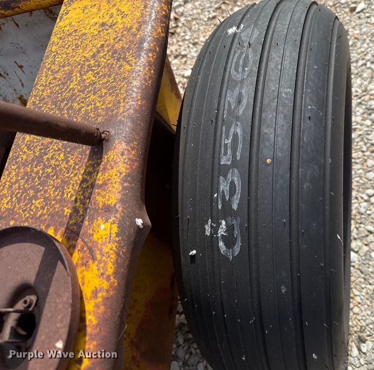 image for item EU5053 (2) Coot amphibious vehicles