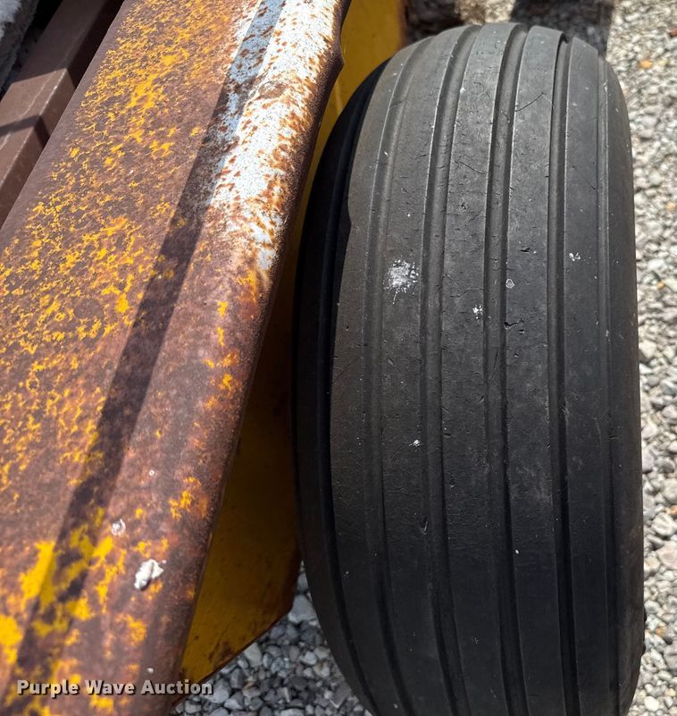 image for item EU5053 (2) Coot amphibious vehicles