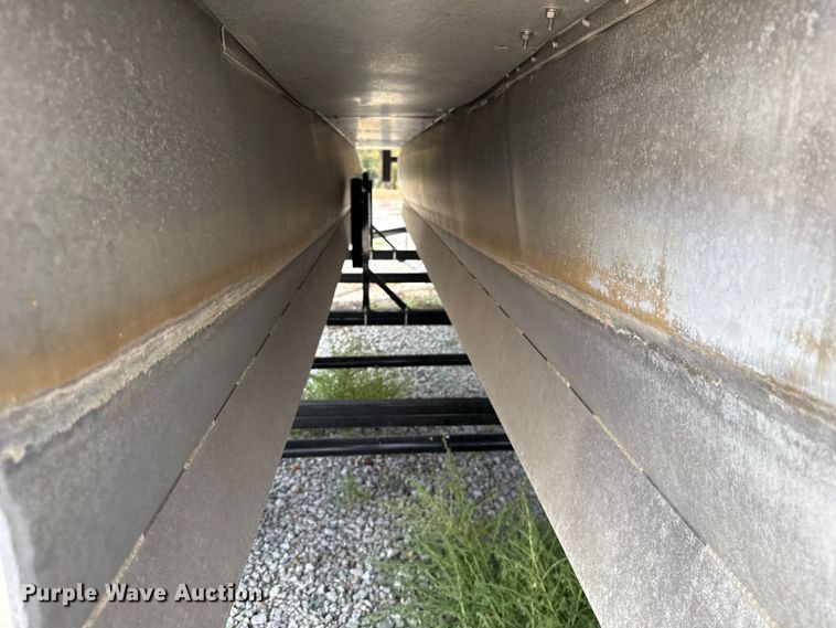 image for item EU5055 2002 Voyager VEXP22 pontoon boat