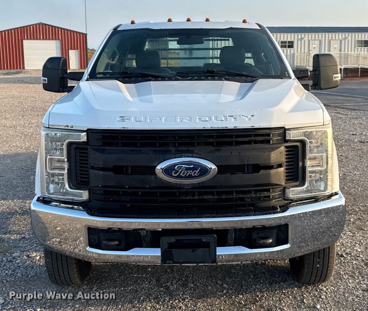 image for item EU5061 2017 Ford F350 Super Duty XL flatbed pickup truck