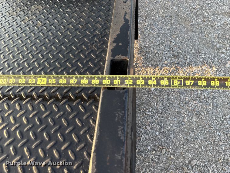 image for item EU5061 2017 Ford F350 Super Duty XL flatbed pickup truck