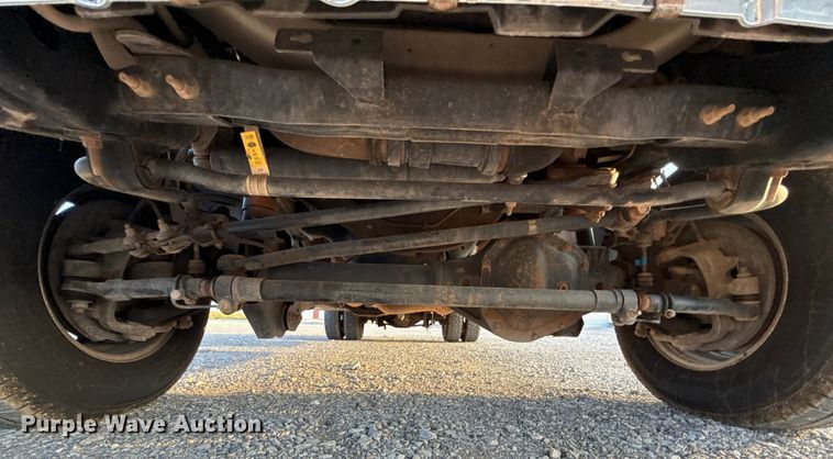 image for item EU5061 2017 Ford F350 Super Duty XL flatbed pickup truck