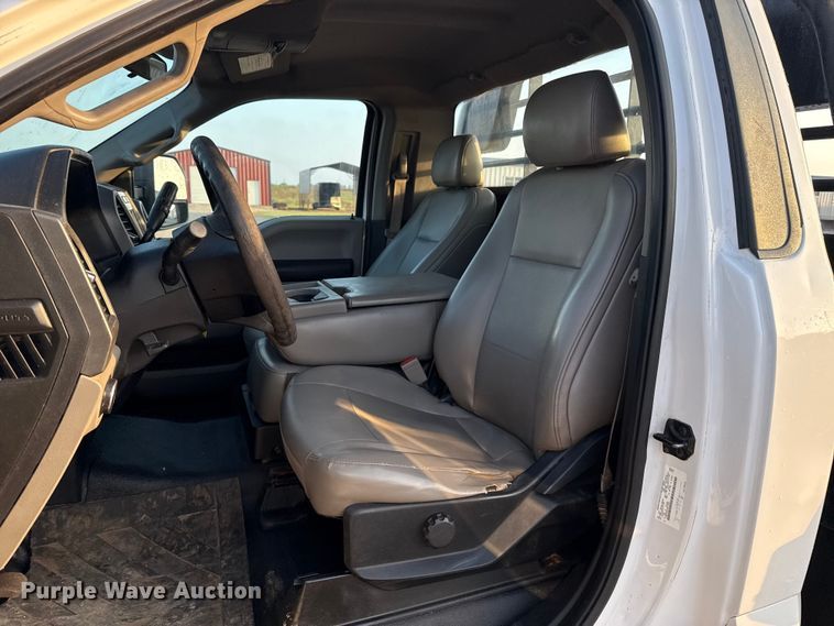 image for item EU5061 2017 Ford F350 Super Duty XL flatbed pickup truck