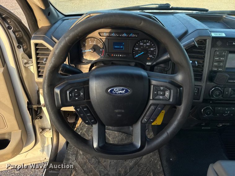 image for item EU5061 2017 Ford F350 Super Duty XL flatbed pickup truck