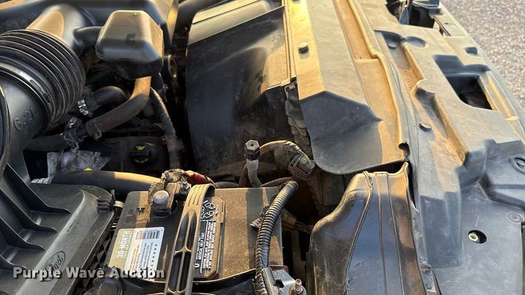 image for item EU5061 2017 Ford F350 Super Duty XL flatbed pickup truck