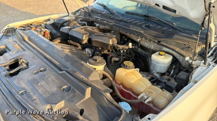 image for item EU5061 2017 Ford F350 Super Duty XL flatbed pickup truck