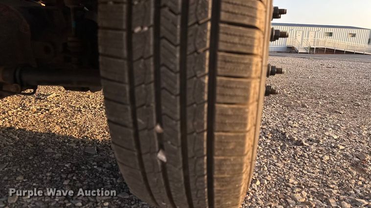 image for item EU5061 2017 Ford F350 Super Duty XL flatbed pickup truck