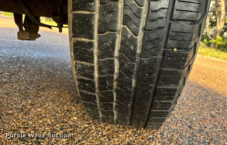 image for item EU6084 2004 Chevrolet Silverado 1500 Ext. Cab pickup truck