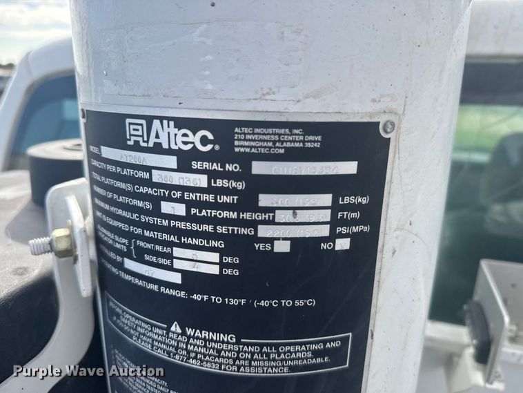 image for item EU6085 2011 Ford F350 Super Duty bucket truck