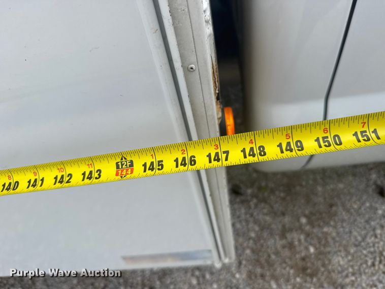 image for item EU6085 2011 Ford F350 Super Duty bucket truck