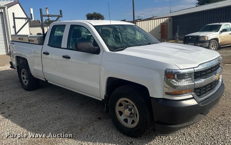 image for item EU6086 2018 Chevrolet Silverado 1500 Double Cab pickup truck