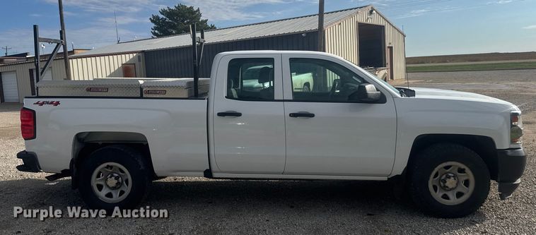 image for item EU6086 2018 Chevrolet Silverado 1500 Double Cab pickup truck