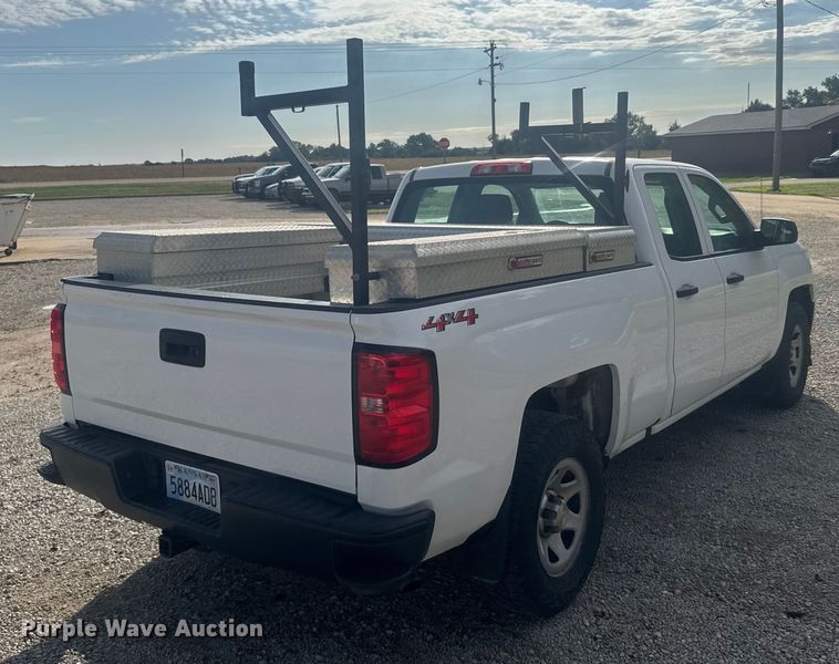 image for item EU6086 2018 Chevrolet Silverado 1500 Double Cab pickup truck