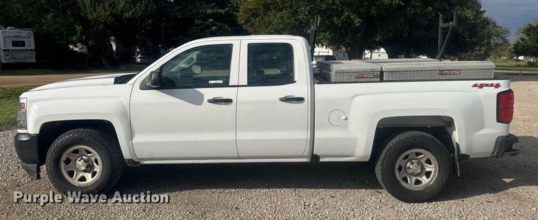 image for item EU6086 2018 Chevrolet Silverado 1500 Double Cab pickup truck