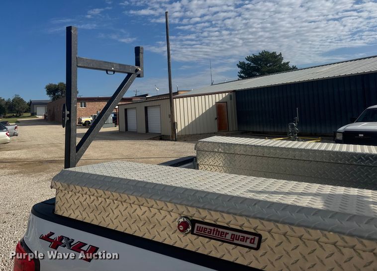 image for item EU6086 2018 Chevrolet Silverado 1500 Double Cab pickup truck