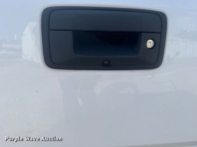 image for item EU6086 2018 Chevrolet Silverado 1500 Double Cab pickup truck