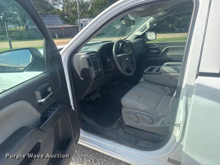 image for item EU6086 2018 Chevrolet Silverado 1500 Double Cab pickup truck