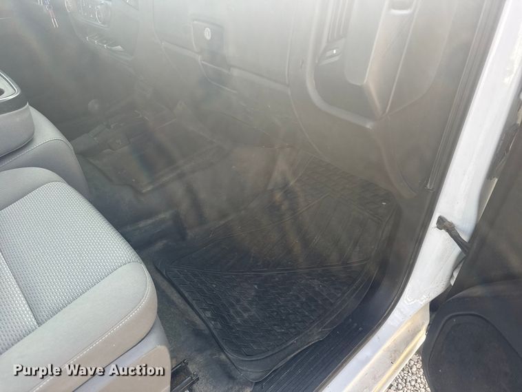 image for item EU6086 2018 Chevrolet Silverado 1500 Double Cab pickup truck