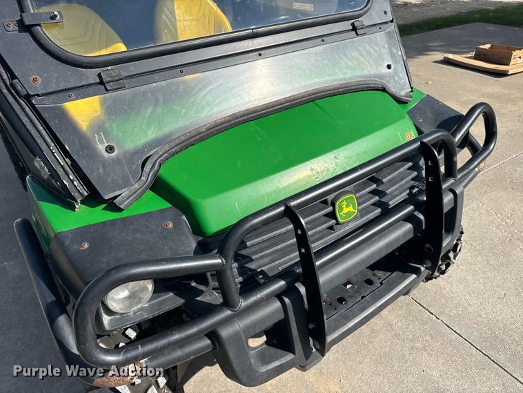 image for item EU6088 2011 John Deere 825I utility vehicle