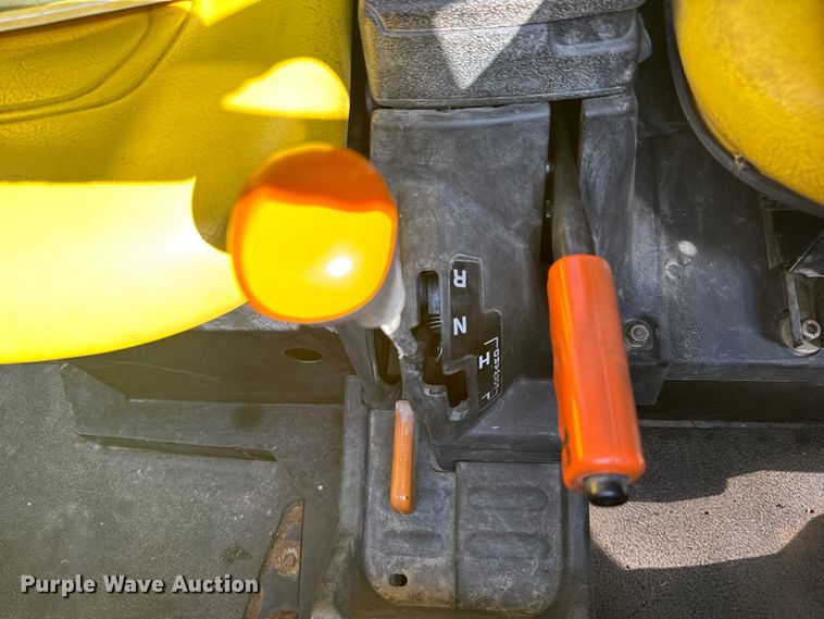 image for item EU6088 2011 John Deere 825I utility vehicle