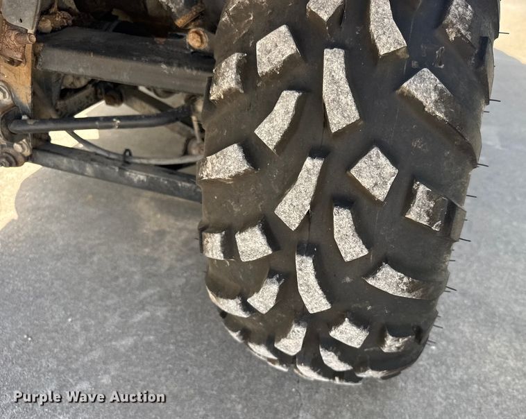 image for item EU6088 2011 John Deere 825I utility vehicle