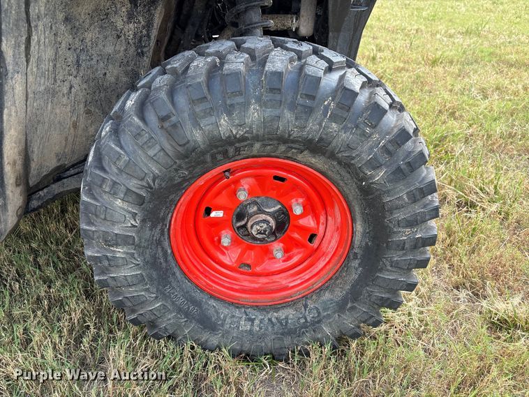 image for item EU7033 2023 Bobcat UV34XL utility vehicle