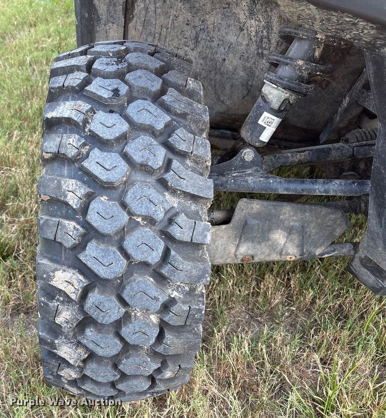 image for item EU7033 2023 Bobcat UV34XL utility vehicle