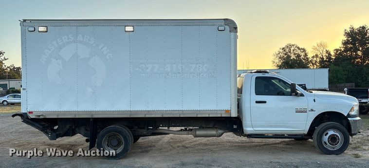 image for item EU7044 2016 Dodge Ram 5500 Box Truck