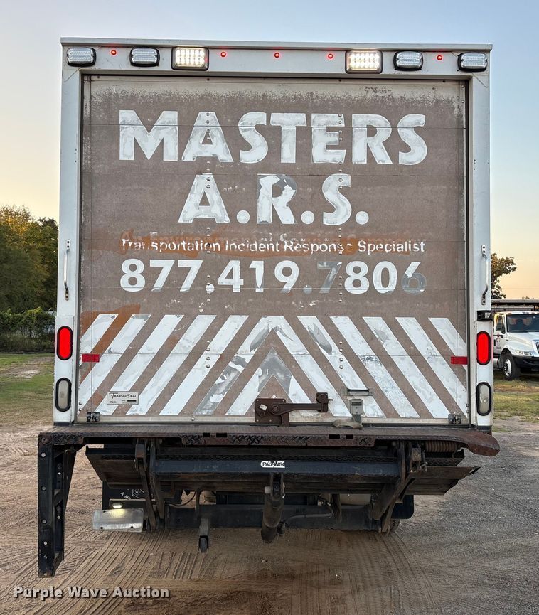 image for item EU7044 2016 Dodge Ram 5500 Box Truck