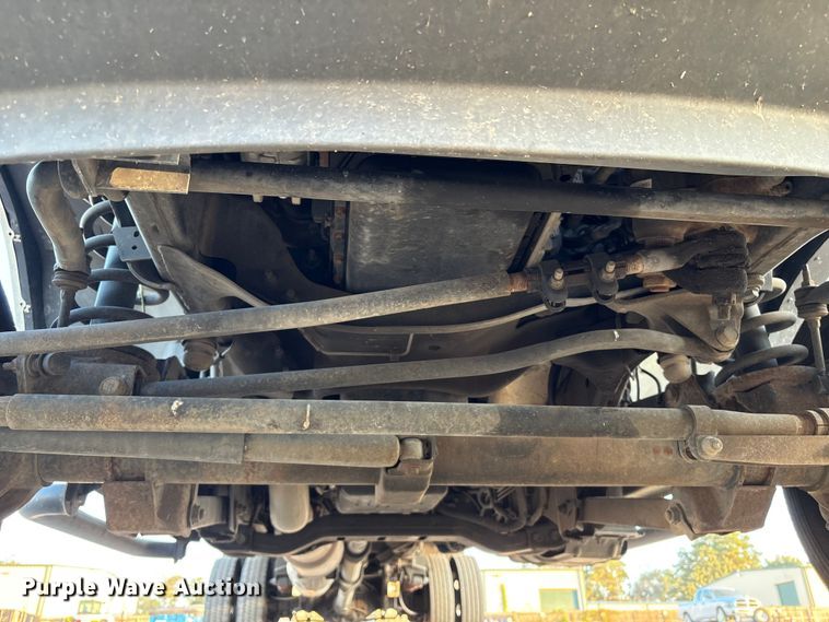 image for item EU7044 2016 Dodge Ram 5500 Box Truck