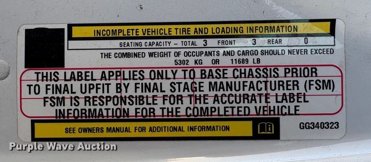 image for item EU7044 2016 Dodge Ram 5500 Box Truck