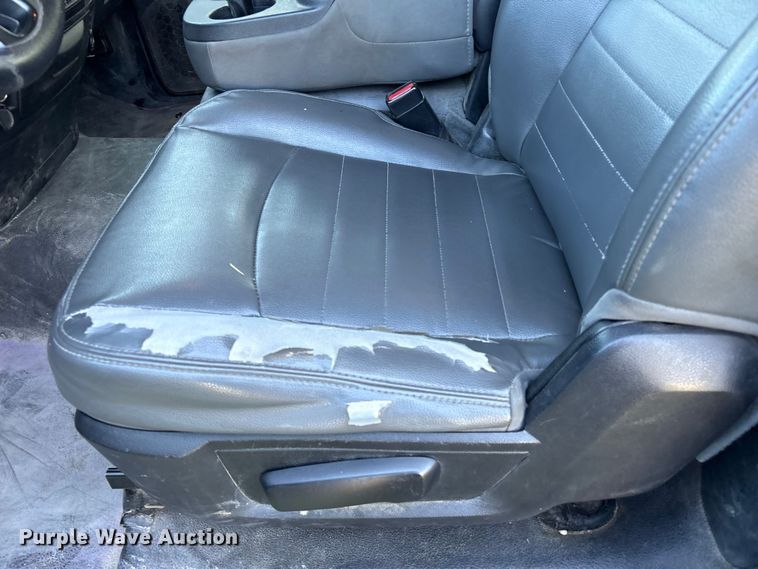 image for item EU7047 2017 RAM 5500 box truck