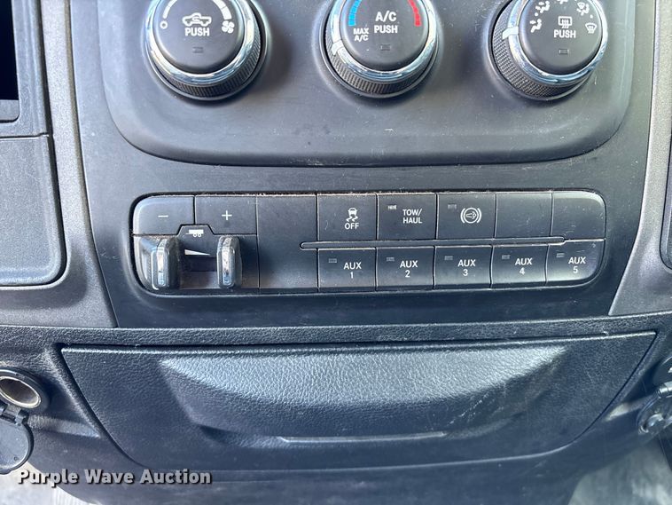 image for item EU7047 2017 RAM 5500 box truck