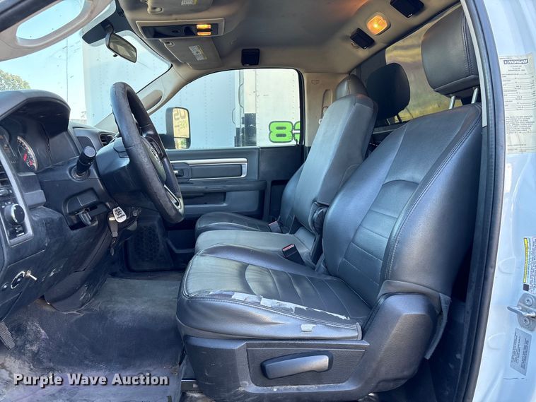 image for item EU7047 2017 RAM 5500 box truck