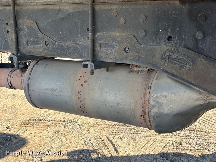 image for item EU7047 2017 RAM 5500 box truck